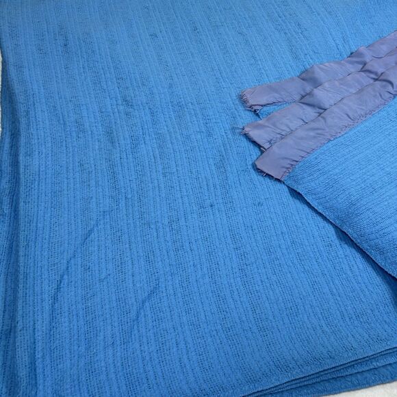 Vintage Satin Edge Blanket Bedspread Blue Waffle Weave Full Size 84 X 86 Soft - Picture 3 of 12